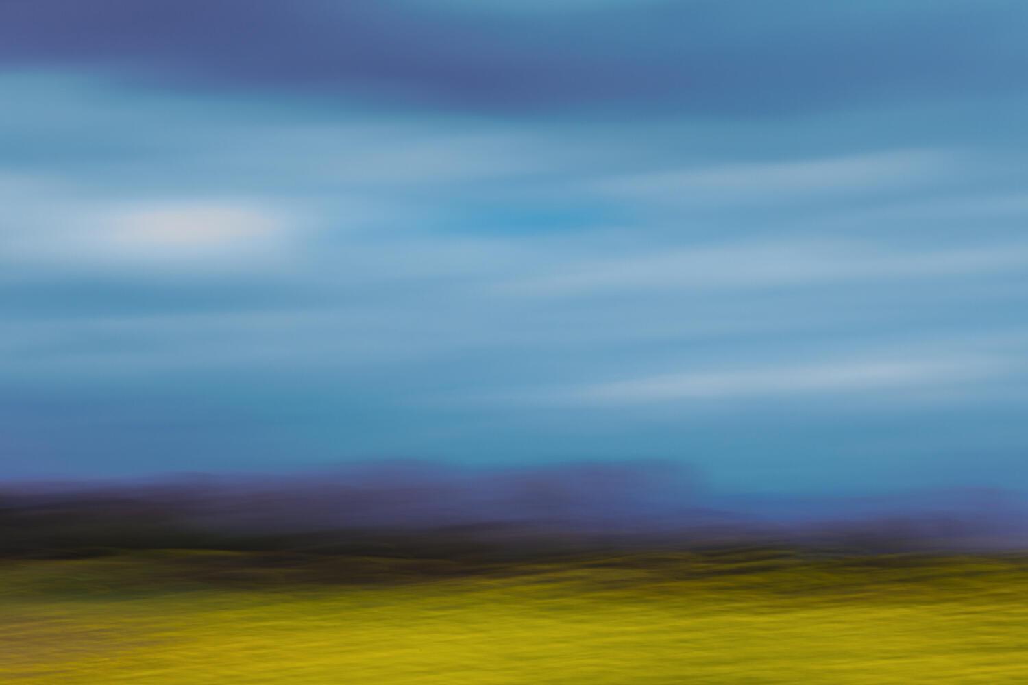 Sossi Madzounian / Tarzana, California USA